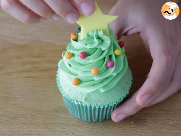 Cupcakes dekorerade för jul - Beredning steg 12