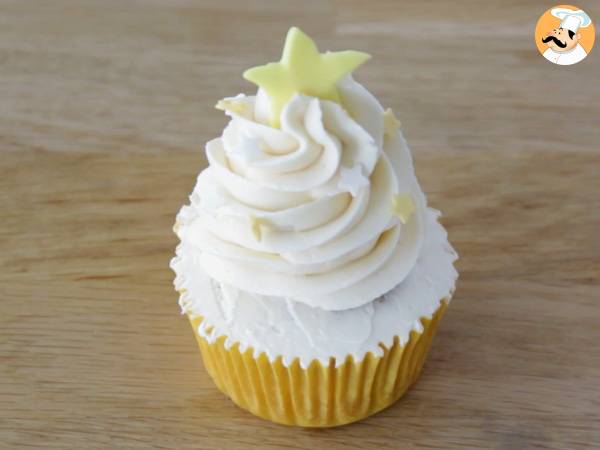 Cupcakes dekorerade för jul - Beredning steg 13