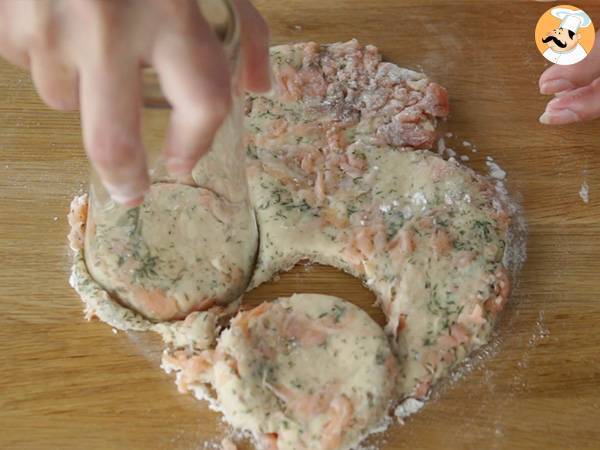 Scones med rökt lax och dill - Beredning steg 4