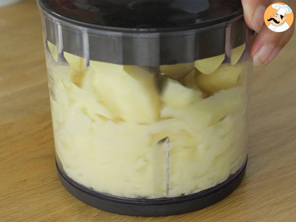 Våfflor med bacon, comté och potatis - Beredning steg 2