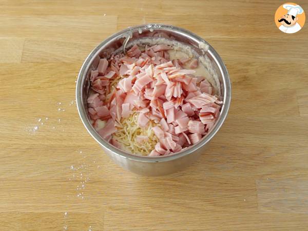 Våfflor med bacon, comté och potatis - Beredning steg 3