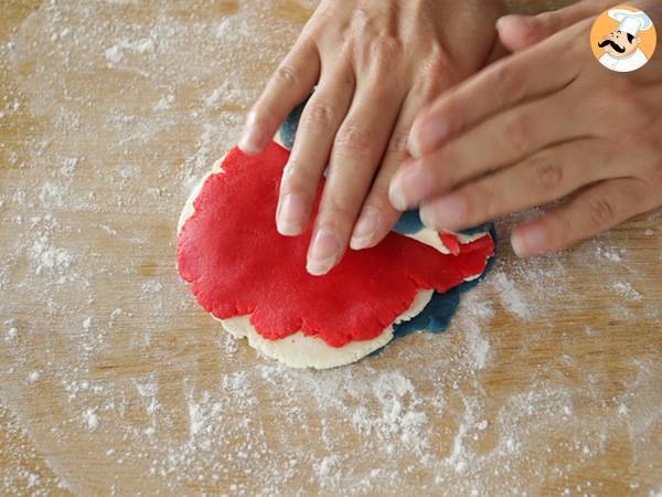 Trefärgade mördegsbakelser, franska flaggan - Beredning steg 4