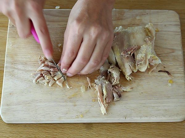 Kycklingrillettes med senap och pistagenötter - Beredning steg 3