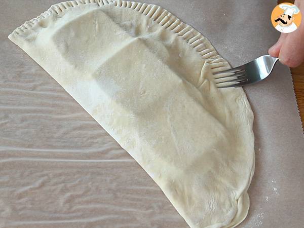 Chausson med raclette, den savoyardiska calzone - Beredning steg 4