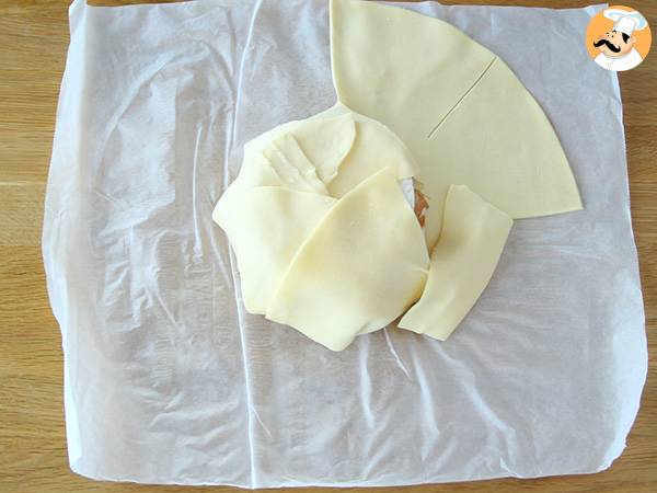 Camembert i smördeg med skinka och lök - Beredning steg 3