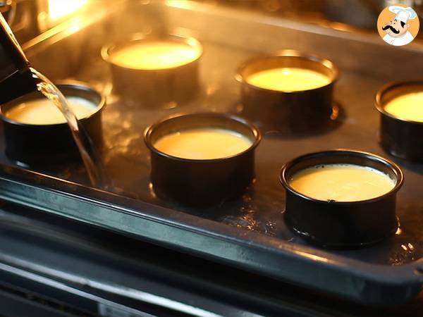 Flan med kondenserad mjölk - Beredning steg 4