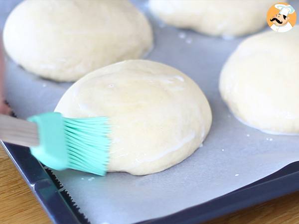 Hemlagade hamburgerbröd (buns) - Beredning steg 6
