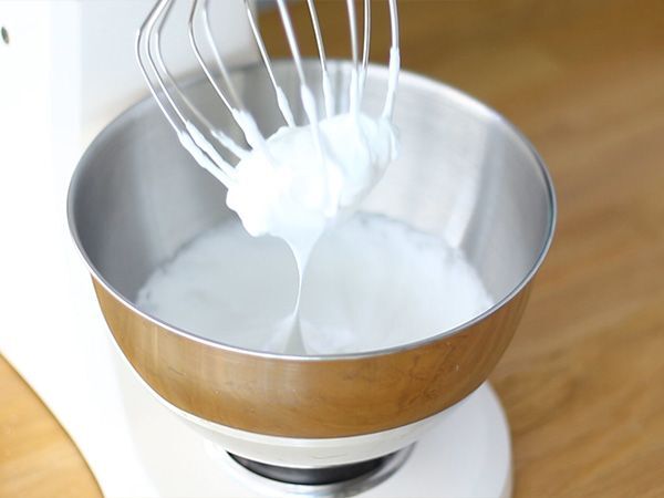 Enkla svampbiskvier - Beredning steg 2