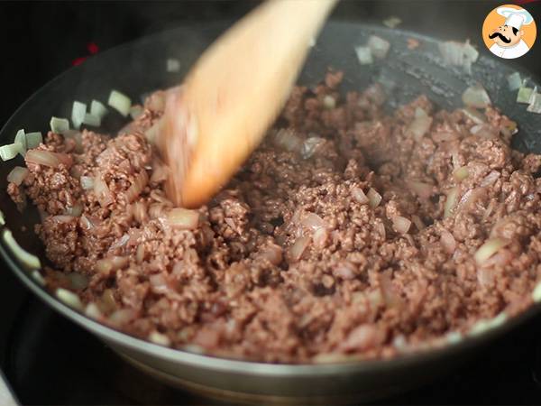 Hamburgerpaj, en cheeseburgare att dela! - Beredning steg 2