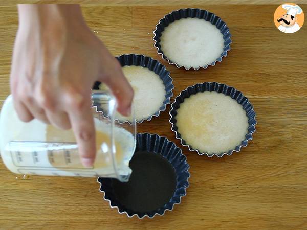 Glutenfri mini clafoutis med körsbär - Beredning steg 2