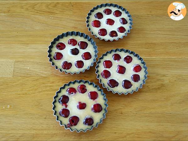 Glutenfri mini clafoutis med körsbär - Beredning steg 3