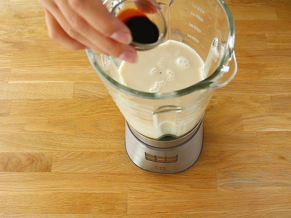 Baileys hemma, den irländska whiskylikören - Beredning steg 2