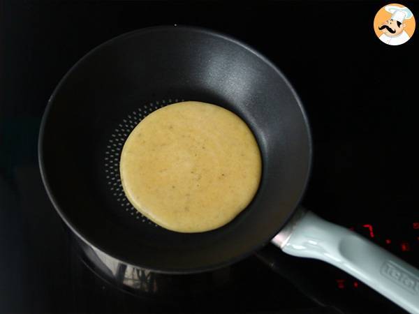 Snabba glutenfria pannkakor (bananer + ägg) - Beredning steg 3