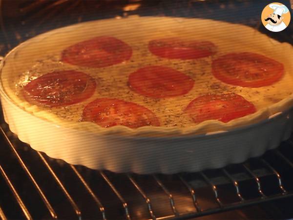 Quiche med tonfisk och tomat - Beredning steg 4