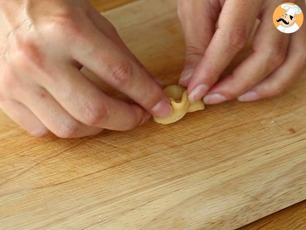 Tortellini med parmesan, skinka och basilika - Beredning steg 7