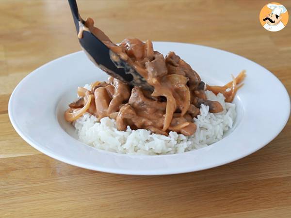 Snabb och enkel biff Stroganoff - Beredning steg 6