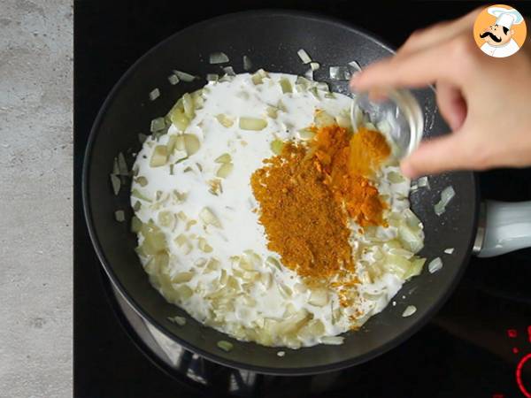 Snabb räkcurry med kokosmjölk - Beredning steg 2