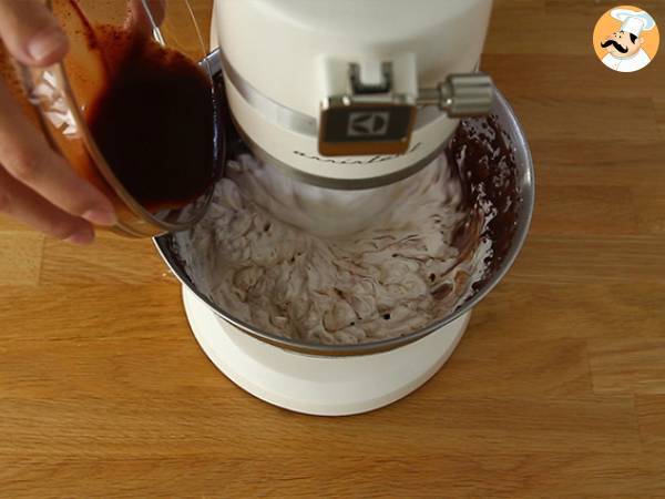 Iskall cappuccino, en utsökt kaffedessert - Beredning steg 2
