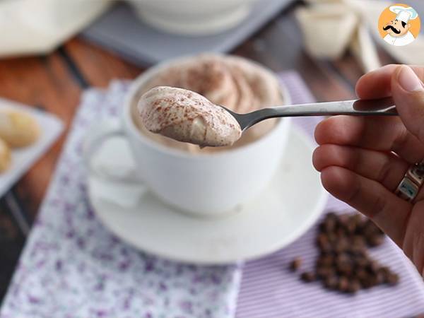 Iskall cappuccino, en utsökt kaffedessert - Beredning steg 4