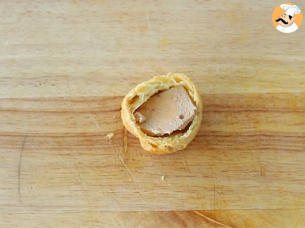 Choux med foie gras och konfiterad lök - Beredning steg 5
