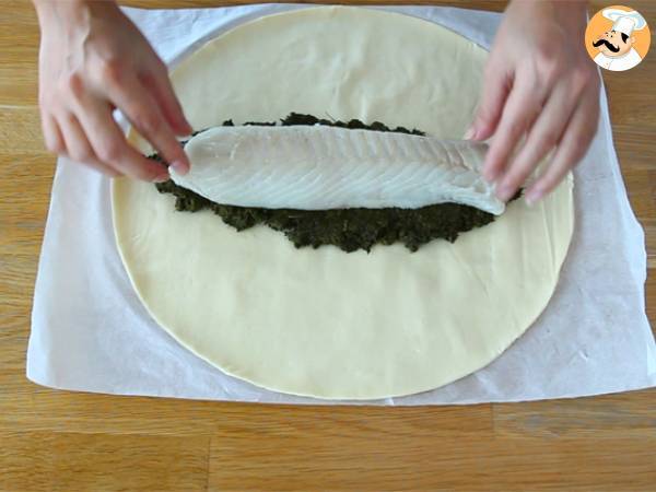 Fisk i en smördegskorpa med spenat och mozzarellaost - Beredning steg 1