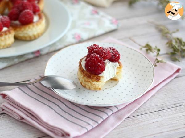 Hallon och mascarpone vol au vent - Beredning steg 6