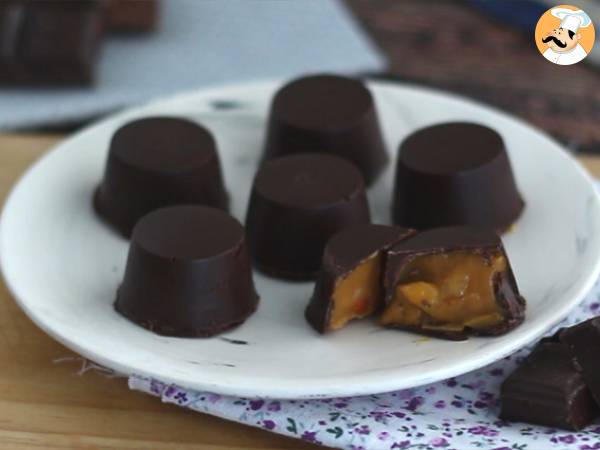 Choklad fylld med saltad smörkola och mandel - Beredning steg 5