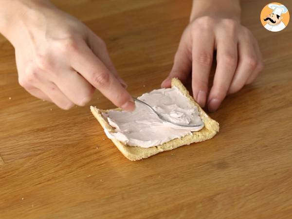 Mini rullar med jordgubbar, Rosa pantrar - Beredning steg 7