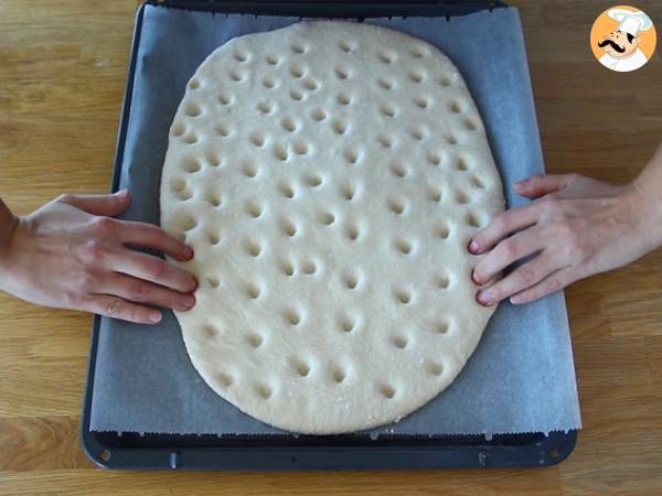 Focaccia, italienskt bröd med rosmarin - Beredning steg 4
