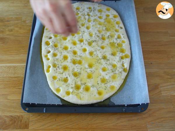 Focaccia, italienskt bröd med rosmarin - Beredning steg 6