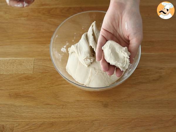 Pizzabullar med fyllning av skinka och ost - Beredning steg 3