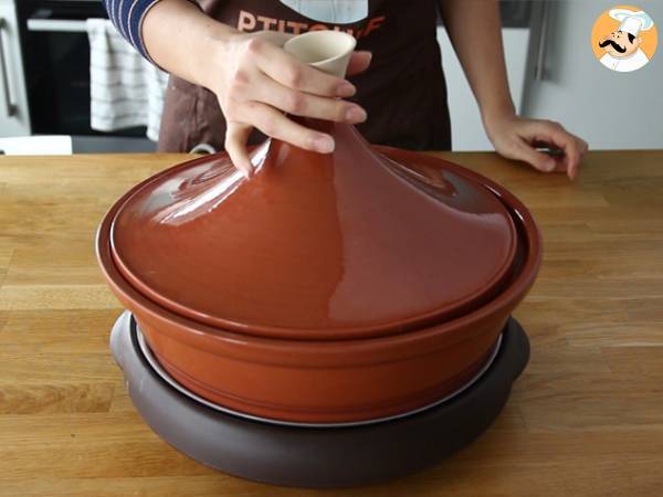 Tajine av kefta (köttbullar med kryddor och örter) - Beredning steg 6