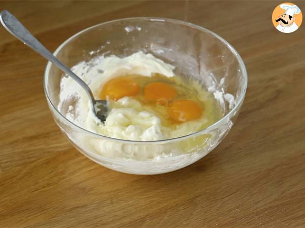 Aprikos- och mascarponekaka - Beredning steg 1