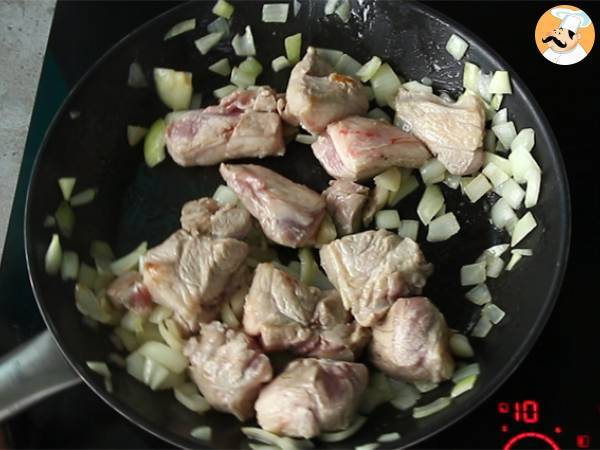 Lammtajine med katrinplommon (steg och video) - Beredning steg 1