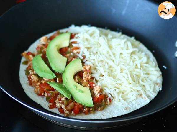Quesadillas med kyckling och avokado - Beredning steg 5