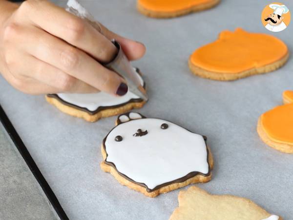 Molang Halloween mördegsbröd - Beredning steg 9