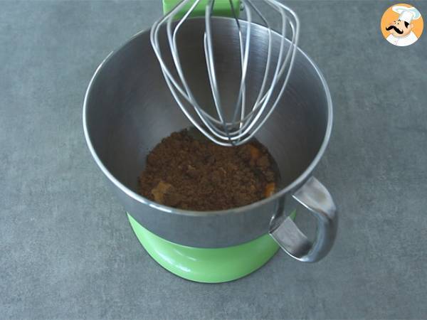 Fondant med choklad och saltad smörkola - Beredning steg 1