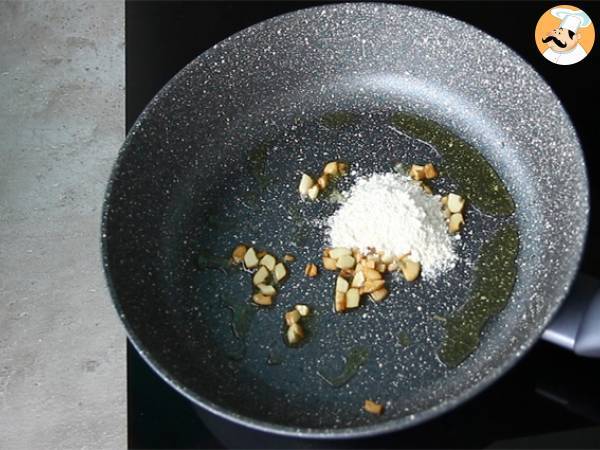 Stuvad kummel med musslor och ärtor - Beredning steg 1