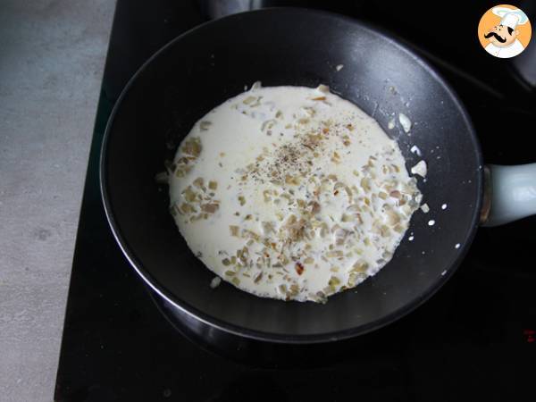 Tagliatelle med rökt lax och dill - Beredning steg 3