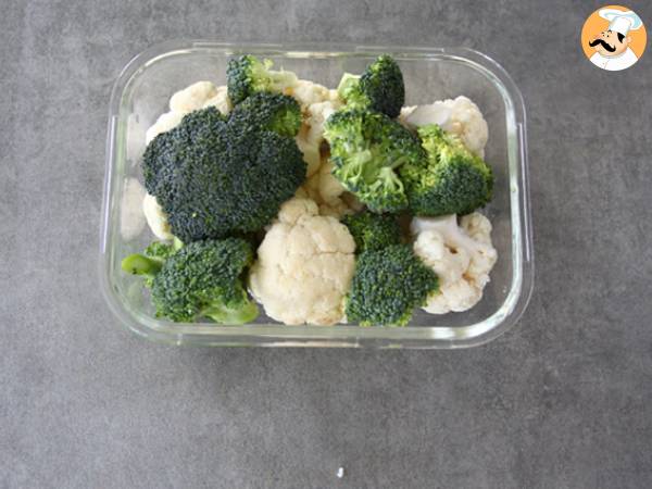 Biffar av blomkål och broccoli med curry - Beredning steg 1
