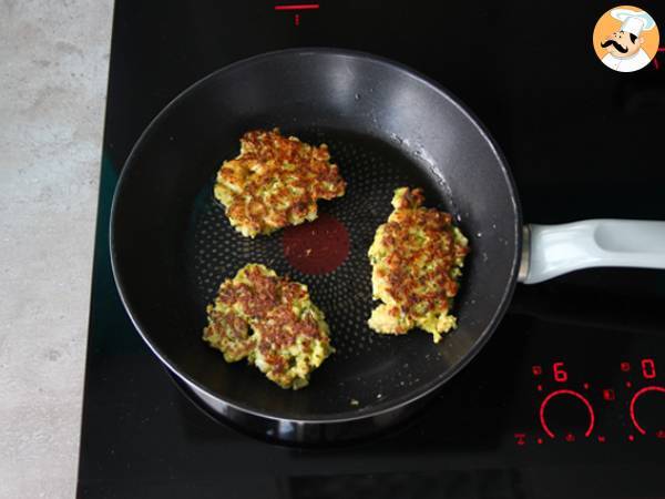 Biffar av blomkål och broccoli med curry - Beredning steg 4