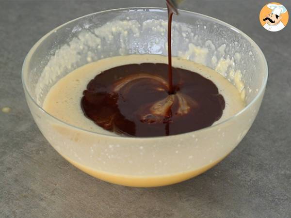 Brownie med överbliven påskchoklad - Beredning steg 2