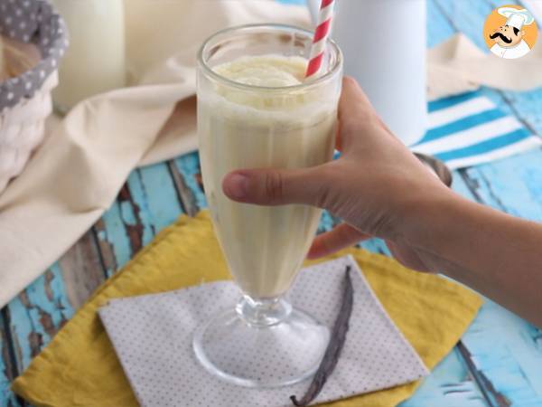 Vaniljmilkshake - Beredning steg 2