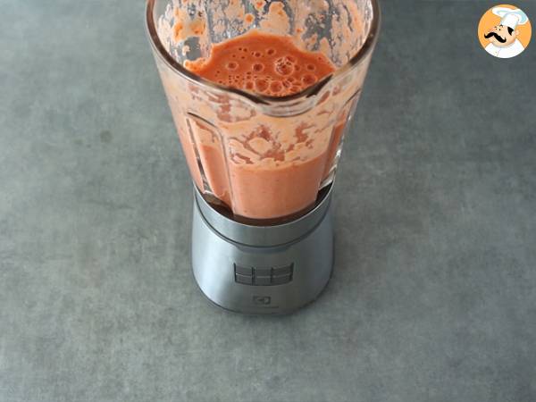 Färsk och enkel gazpacho - Beredning steg 2