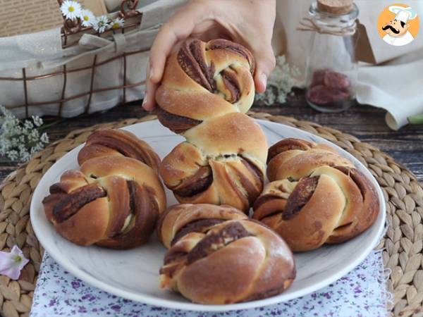 Flätade bullar med Nutella - Beredning steg 7