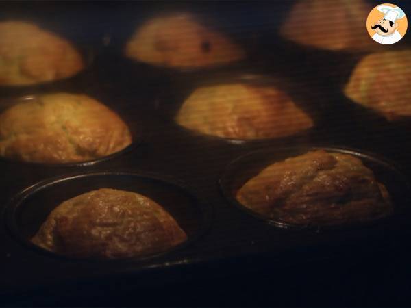 Muffins med zucchini och getost - Beredning steg 3
