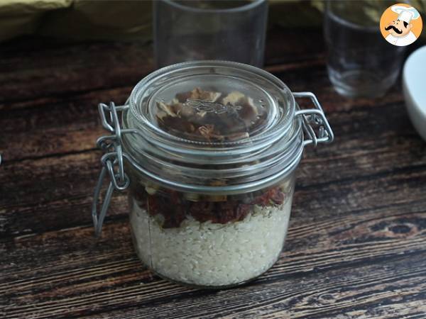 Kit för risotto med svamp och soltorkade tomater - Beredning steg 1