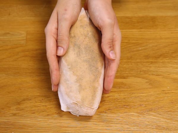 Foie gras tillagad i salt - Beredning steg 2