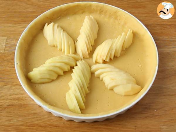 Äppel- och mandeltårta (Tarte normande) - Beredning steg 7