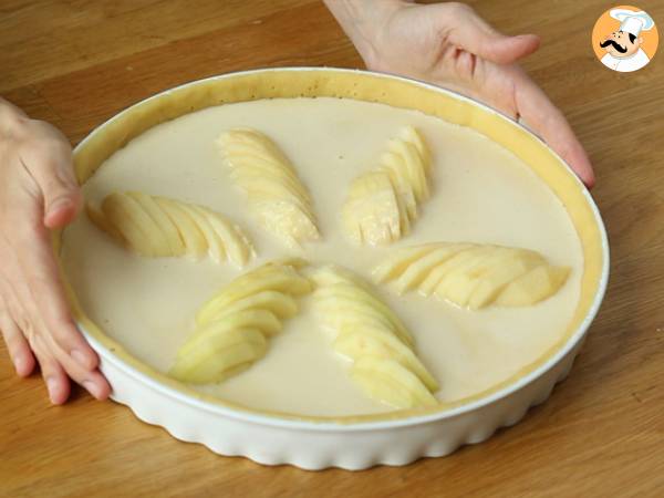 Äppel- och mandeltårta (Tarte normande) - Beredning steg 8